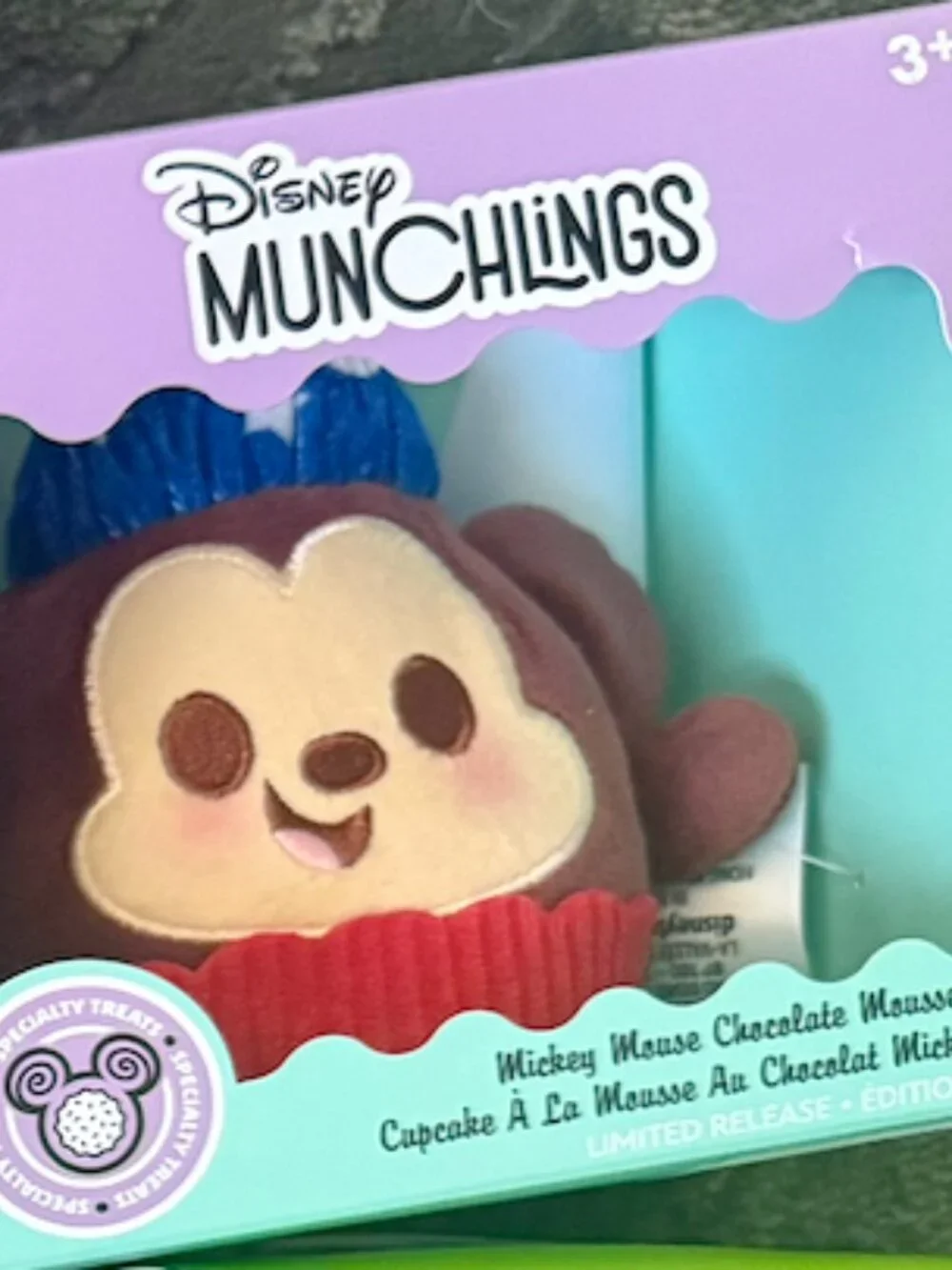Mickey Chocolate Mousse Cupcake Munchling